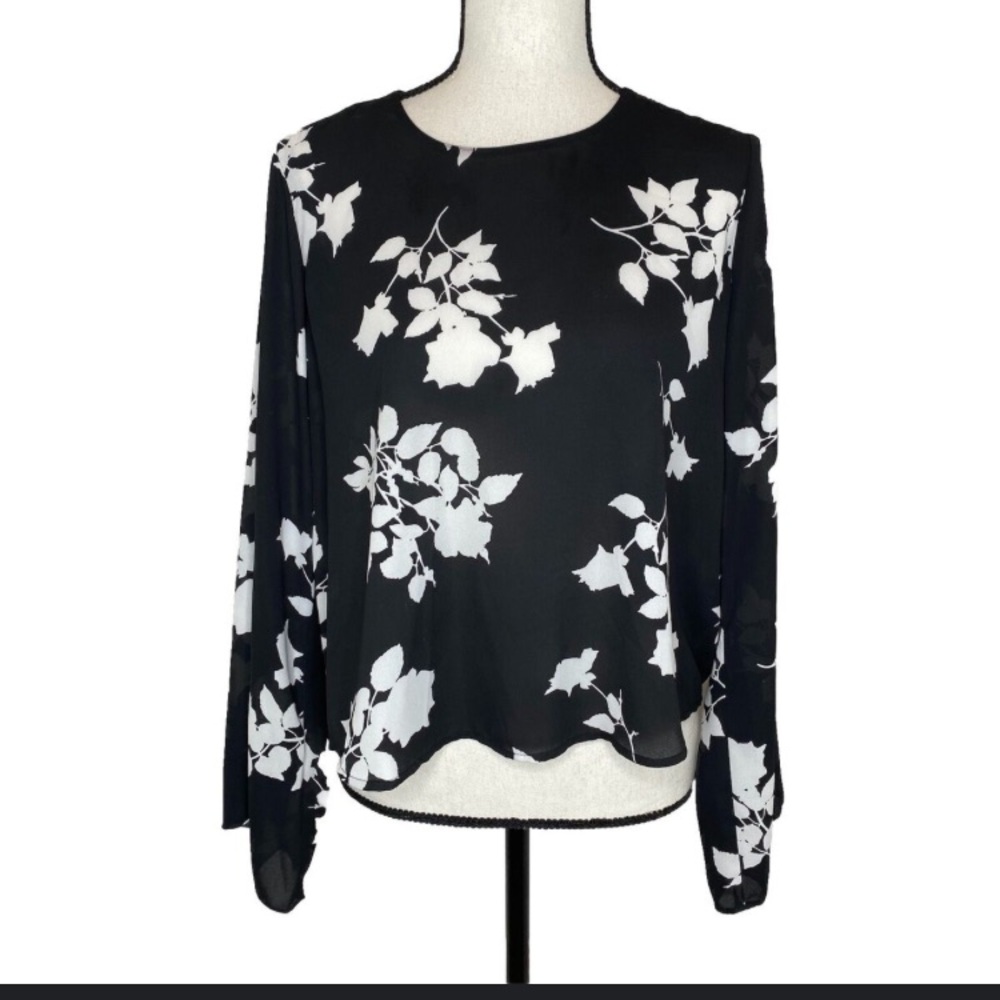 Vince Camuto Top Long Sleeve Size L